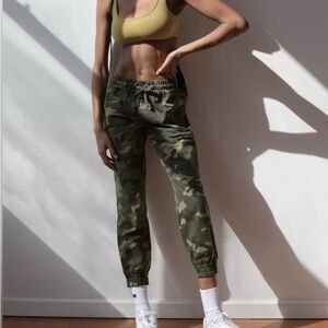 TNA camp print jogger pants